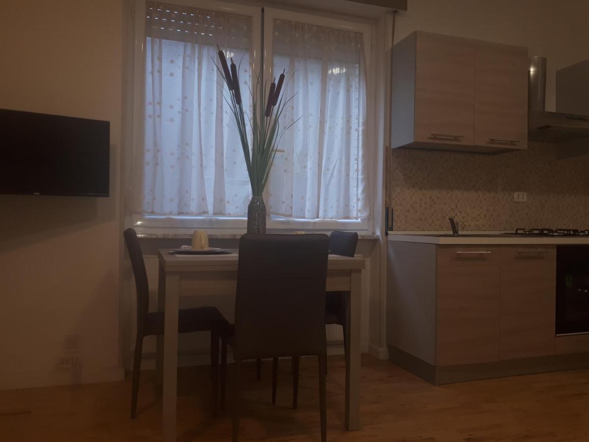 Apartmán Central House Caserta Exteriér fotografie